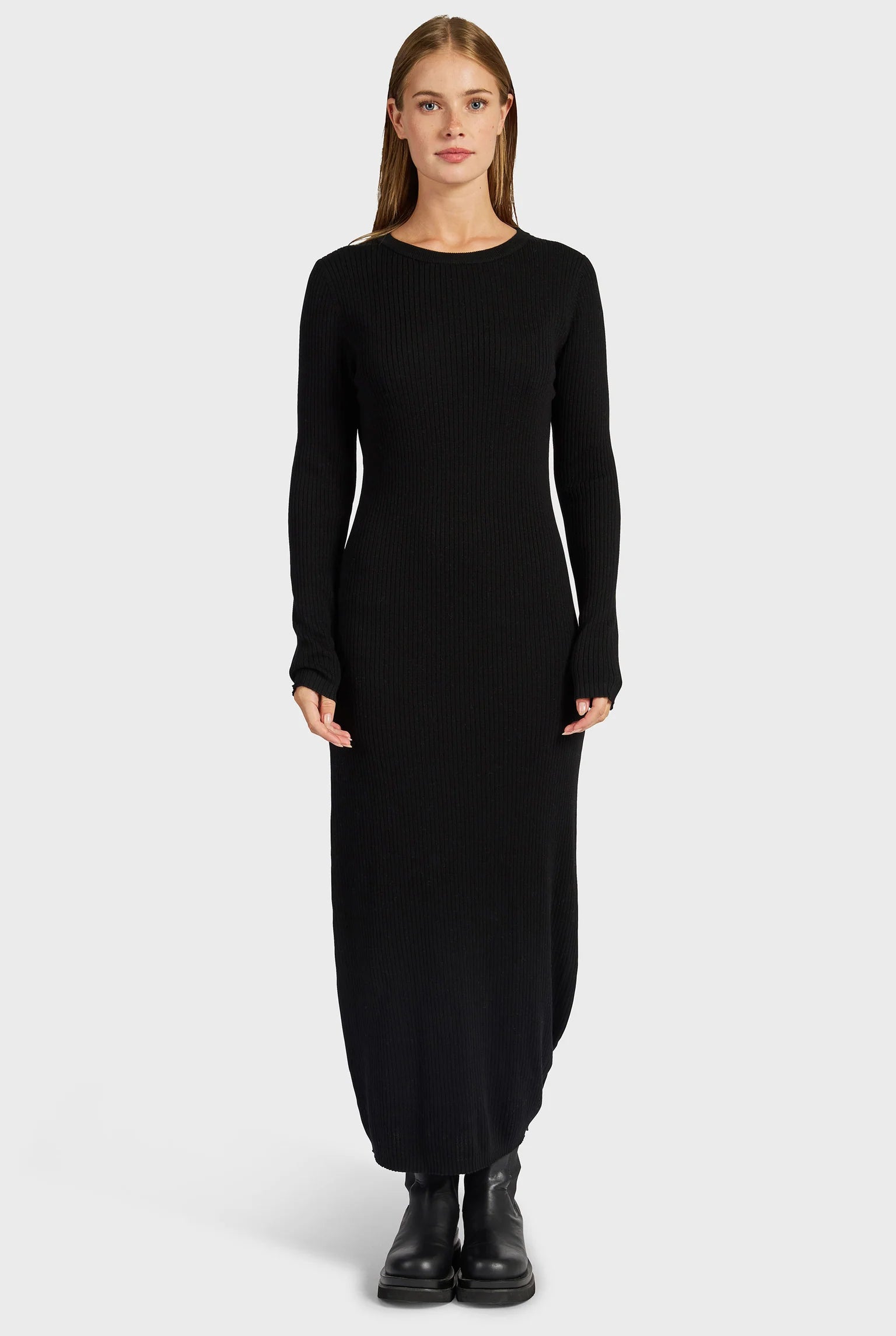 アイルメリノドレス - Black