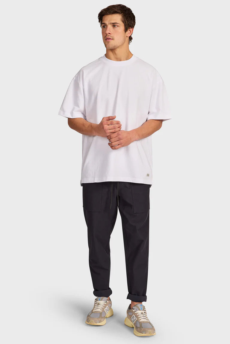 バーシティー クルーTシャツ - White