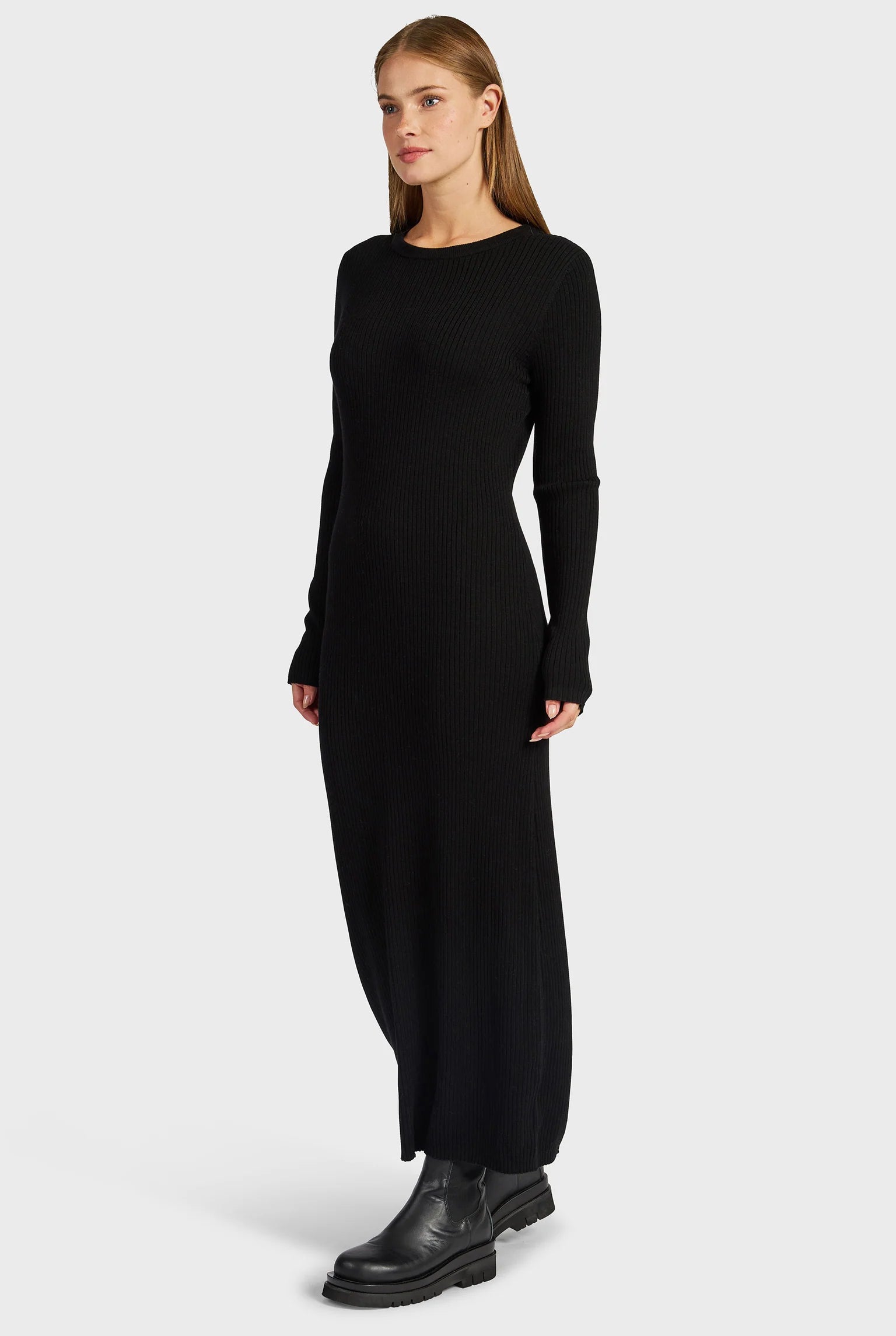 アイルメリノドレス - Black