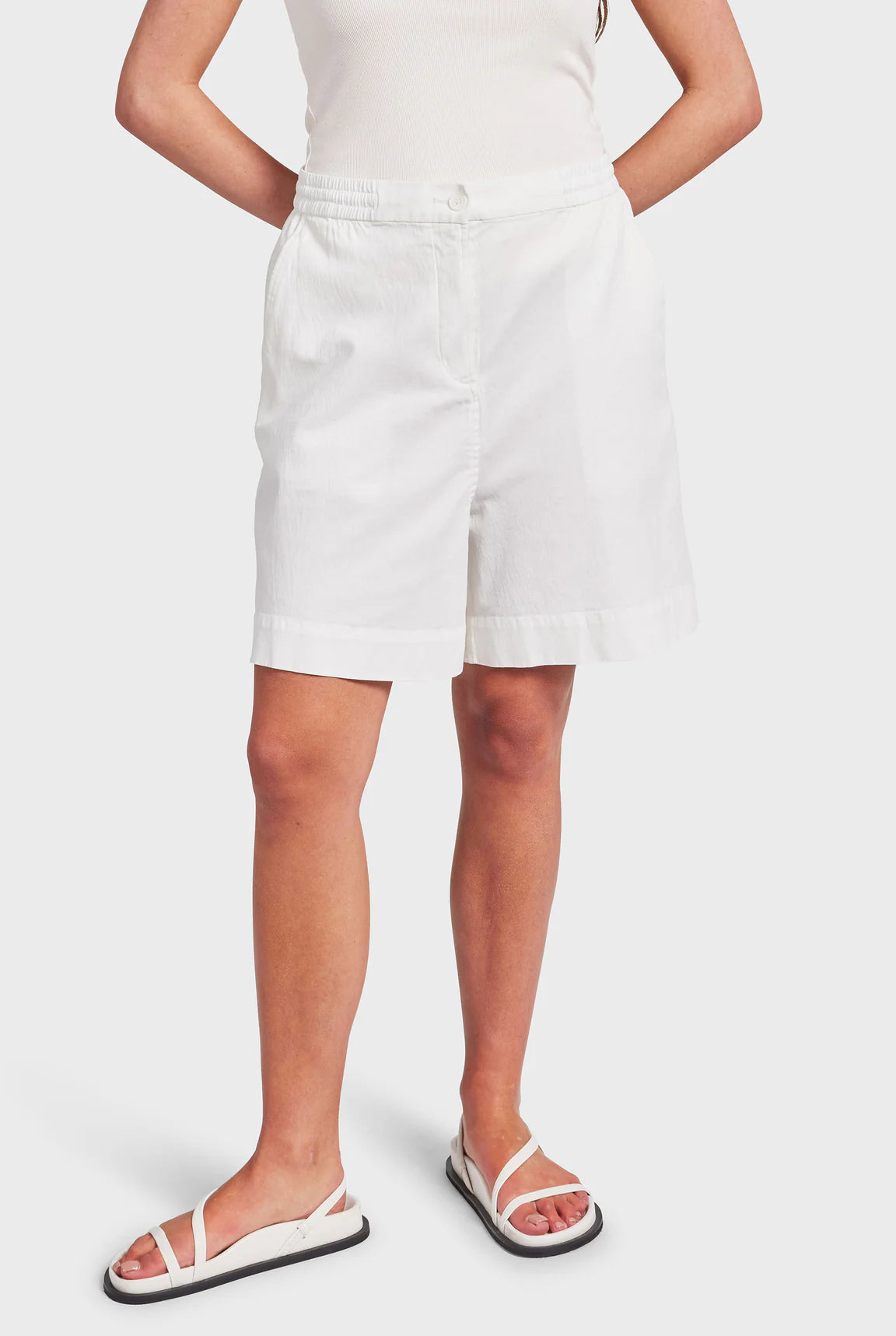 モンローショート - Winter White