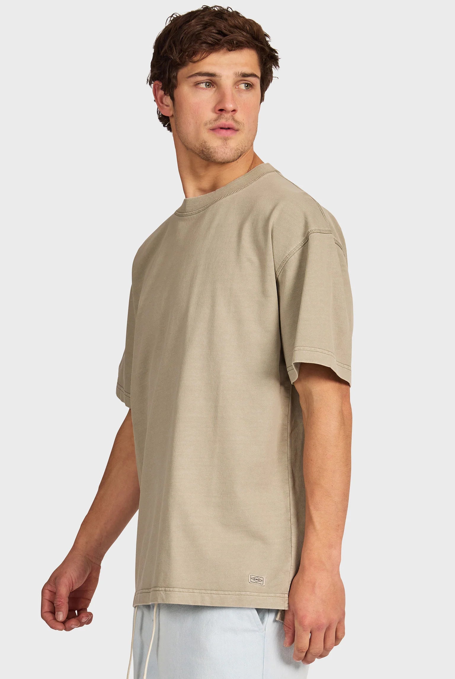 バーシティー クルーTシャツ - Mineral Green